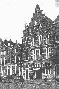 Foto Vismarkt 34A te Groningen genomen in het jaar 1915